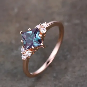 Новое женское кольцо с аметистом и бриллиантом, циркон из розового золота, Универсальные Элегантные и персонализированные модные аксессуары