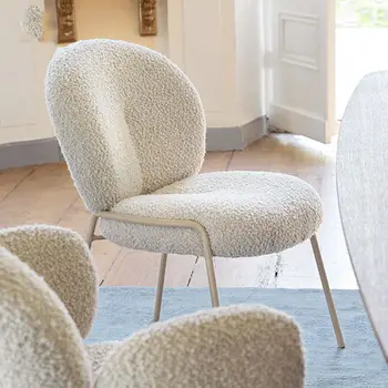 Напольный Минималистичный Дизайнерский обеденный стул Роскошный Белый ягненок Простой Современный обеденный стул для гостиной Семейная мебель Muebles WWH35YH