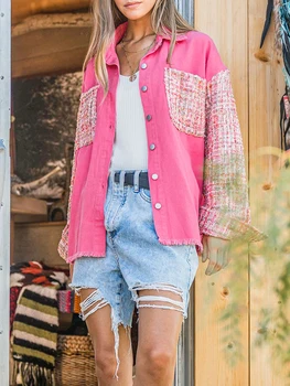 Женская потертая джинсовая куртка Оверсайз с вышитым цветочным Пэчворком и потертым низом для модного осеннего наряда
